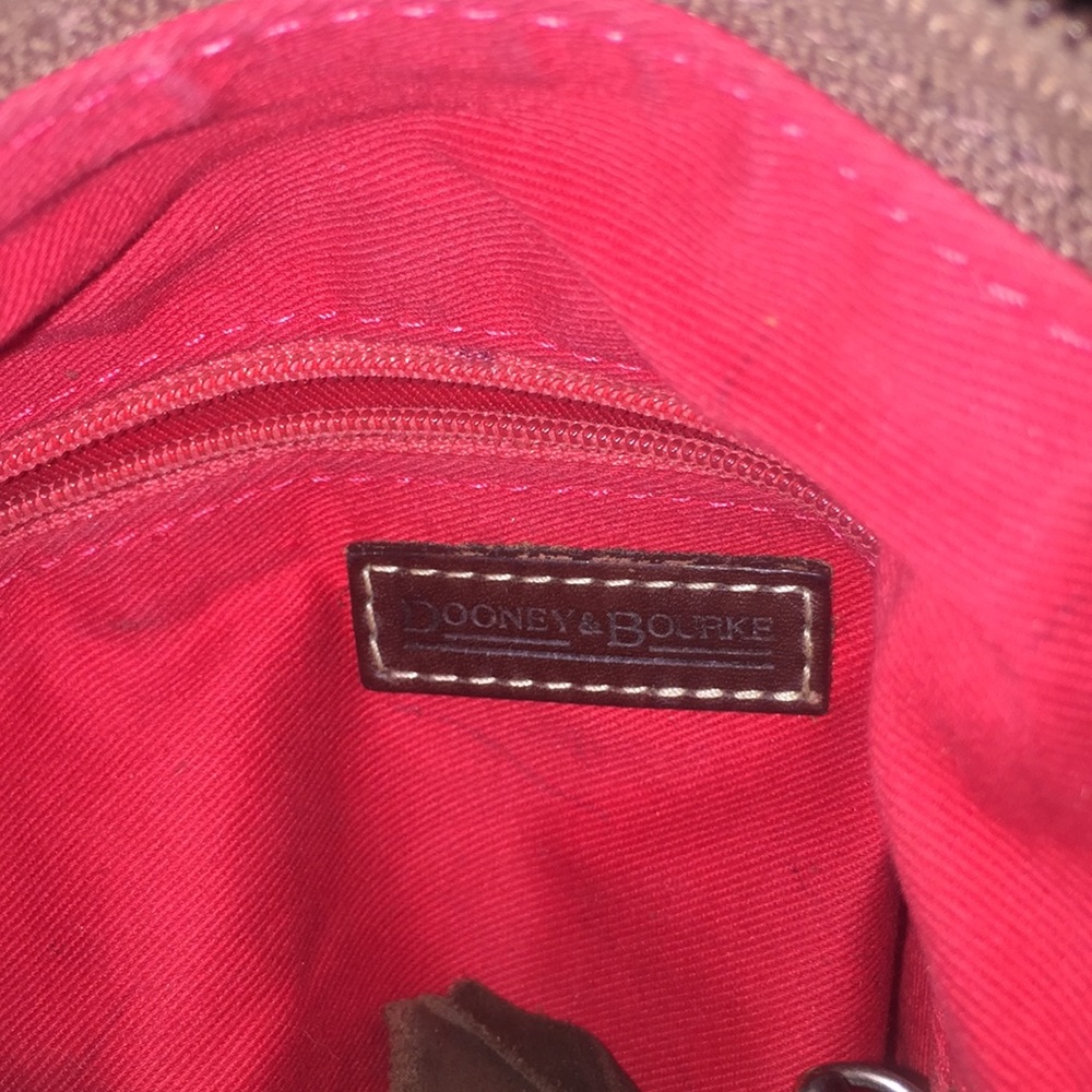 Vintage Dooney & Bourke purse - Picture 8 of 10